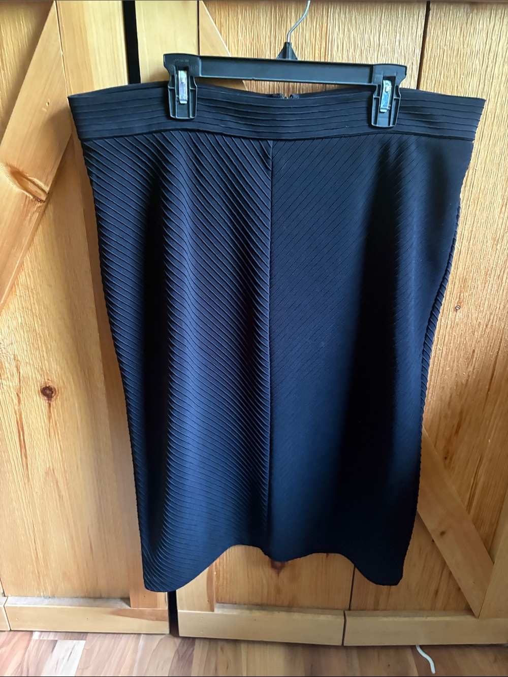 Part of 2/$15 Metaphor Size Lg Classic Black Textured Pencil Skirt - Women